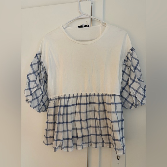 Top - Picture 1 of 2